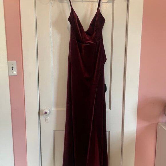 New chestnut-colored Lulu velvet dress - Picture 1 of 2